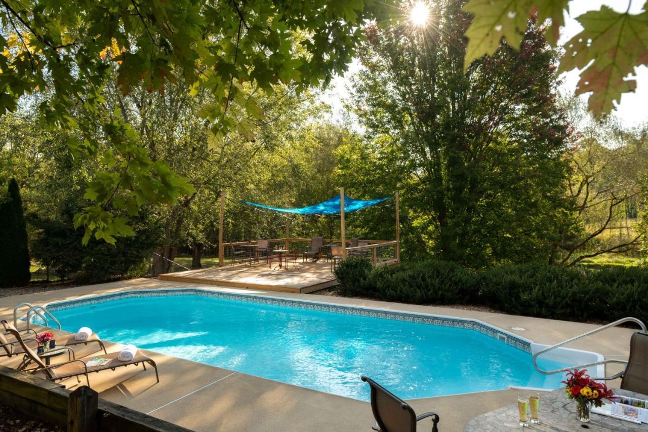 Steeles Tavern Manor ภายนอก รูปภาพ