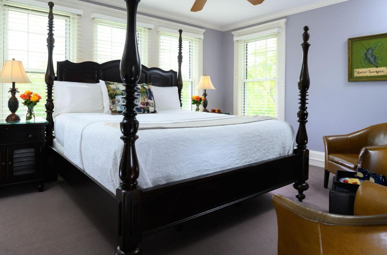 Steeles Tavern Manor ภายนอก รูปภาพ